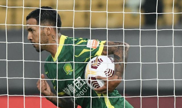 hth华体官方下载-国安官方：比埃拉右膝关节内侧副韧带及半月板损伤