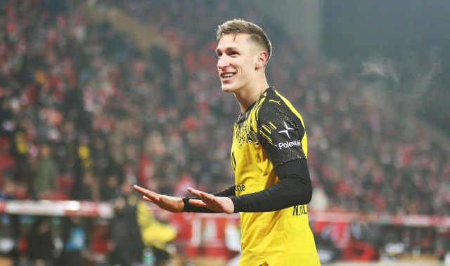 hth华体官方下载-罗马诺：皇马关注施洛特贝克情况，派出球探考察他的表现