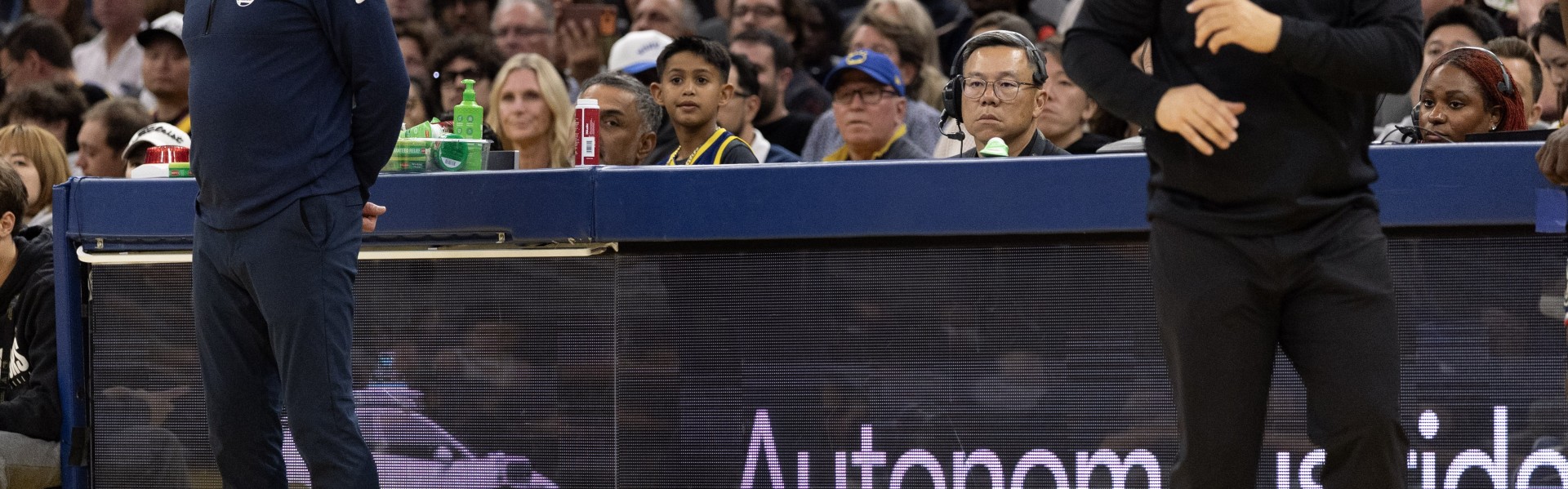 华体会手机网页版-科尔：卢是顶级教练 他最厉害的一点就是坚守战术 稳住球员心态